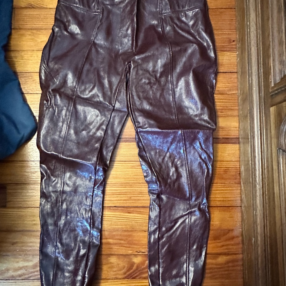 SPANX Brown Glossy Leggings with Sleek Design